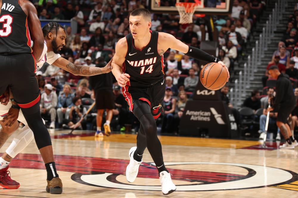 选手们在比 选手们在比