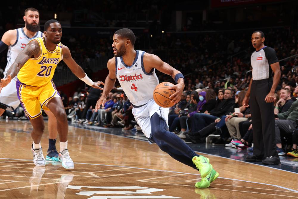 阵容调整 阵容调整