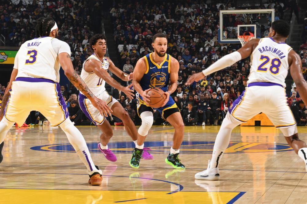 对密集防守 对密集防守