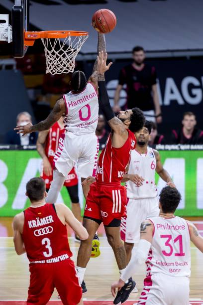 年轻球员迈 年轻球员迈